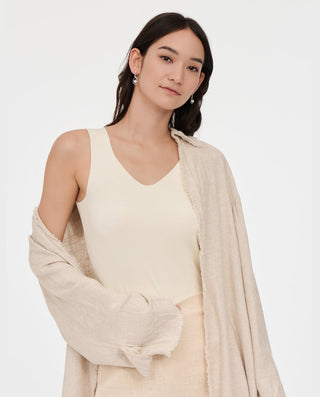 Aimer Milk Collection V-Neck Undershirt