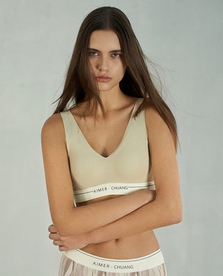 Aimer CHUANG Deep-V Wireless Bra